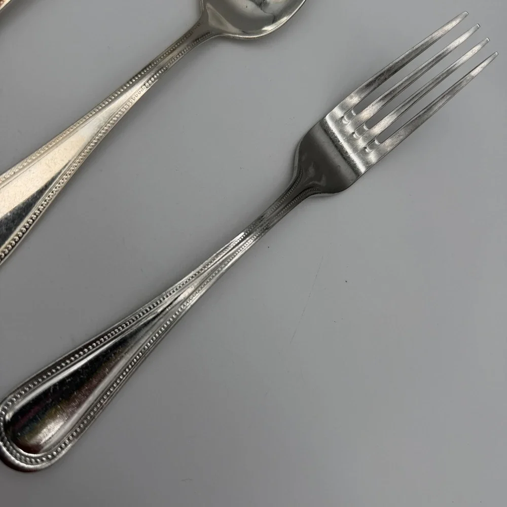 International Silver Stainless Flatware Set 27pc Beaded Pattern Korea Glossy